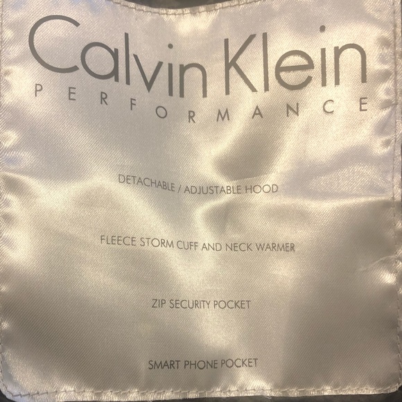 Calvin Klein Quilted Zip Button Faux Fur Adjustable Hood with zip pockets Medium - Picture 13 of 14